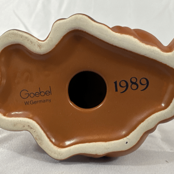 Vintage Porcelain Annual Easter Goebel Figurines Year 1989