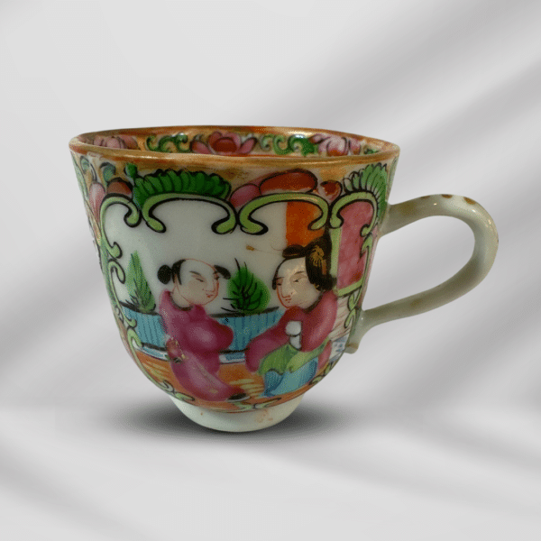 Antique Hand Painting Rose Medallion Chinese Porcelain Coffee Cup Set of Three