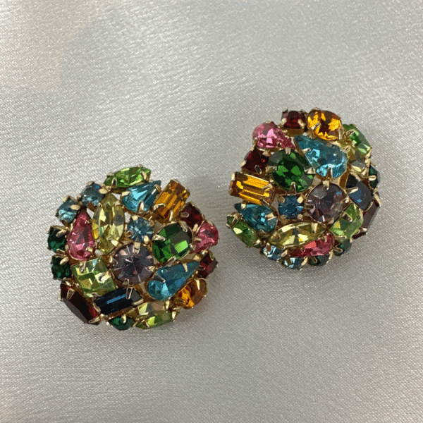 Unsigned Vintage Vogue Multi Color Gemstone Bangle & Earrings