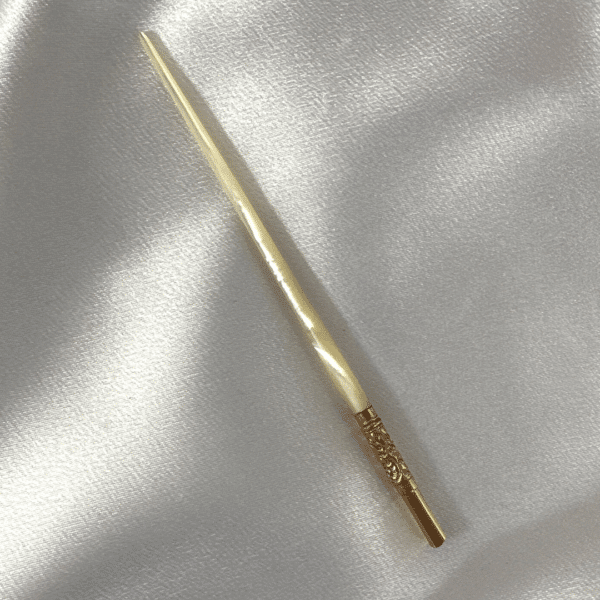 Antique Mother Of Pearl Dip Pen Marked B.G. Seamless