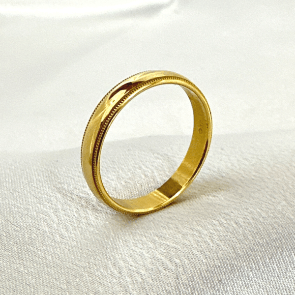 Benchmark 14K Yellow Gold 2.9mm Wedding Band Size 8
