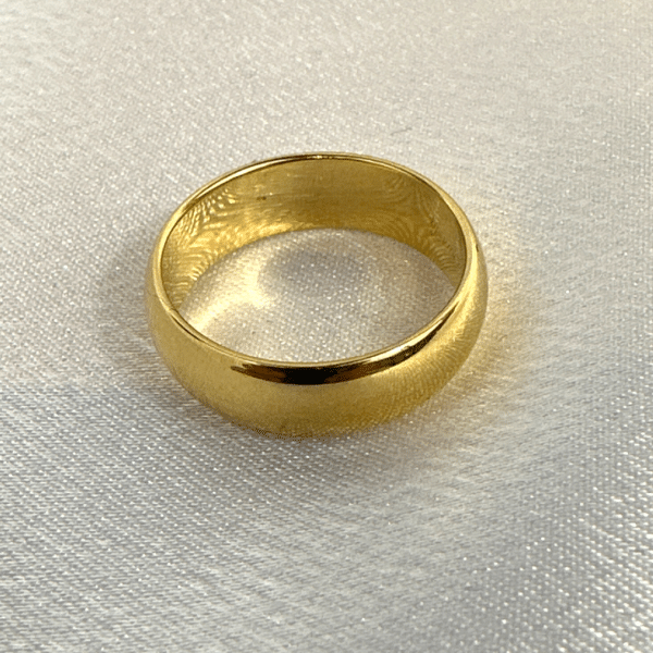 Benchmark 14K Yellow Gold 5.9mm Wedding Band Size 7