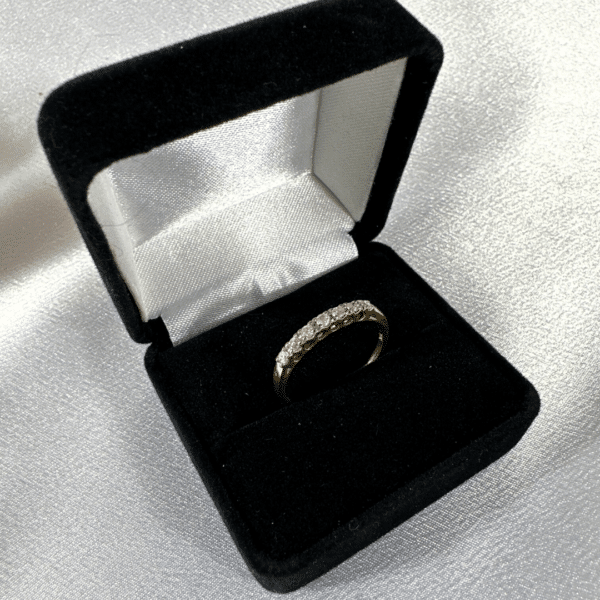 Elegant 14K Gold Ring With Diamond For Women
