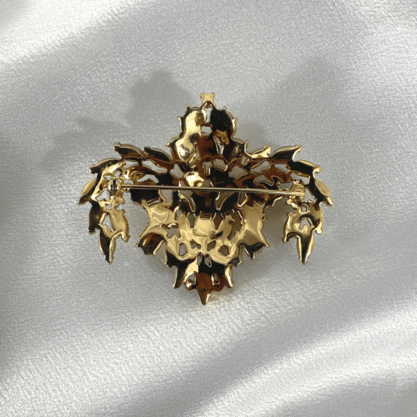 Fashion Jewelry Stylish Pendant Vintage Gold Crystal Trifari Pendant