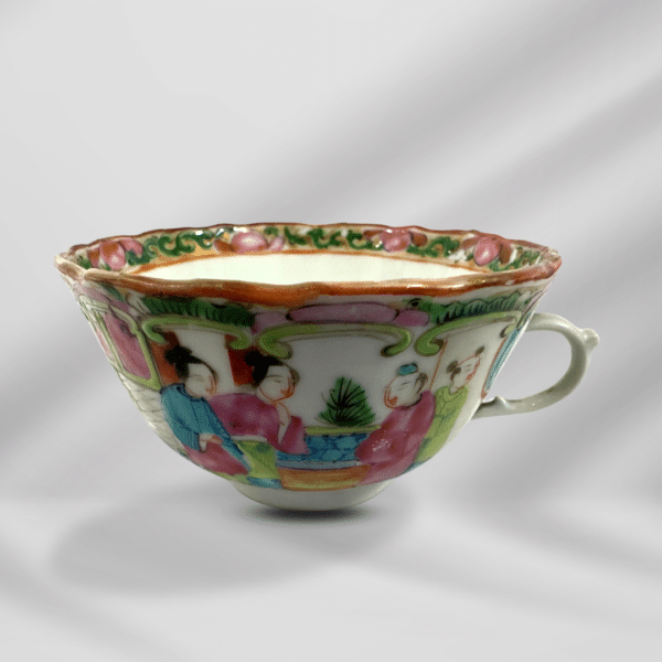 Antique Hand Painting Rose Medallion Chinese Porcelain Tea , Coffee Cup