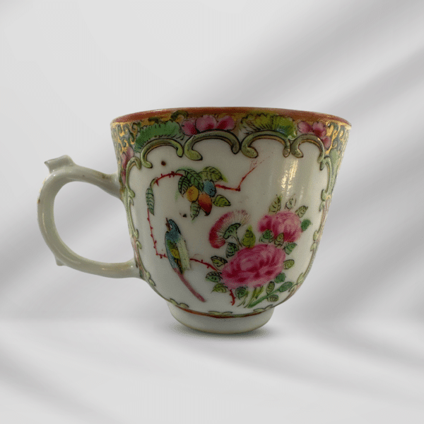 Antique Art Hand Painting Rose Medallion Chinese Porcelain Coffee Tea Cup