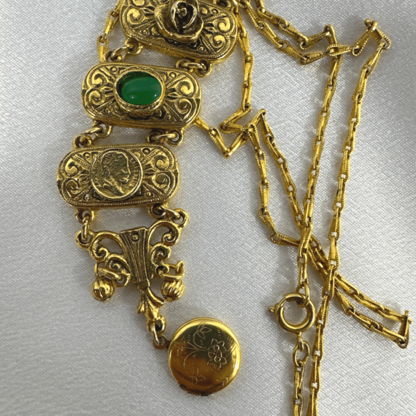 Vintage Y-Drop Pendant Locket Necklace With Green Stone
