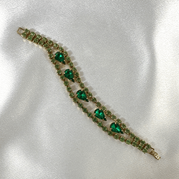 Beautiful Green Crystal Vintage Jewelry Set Of Necklace And Bracelet