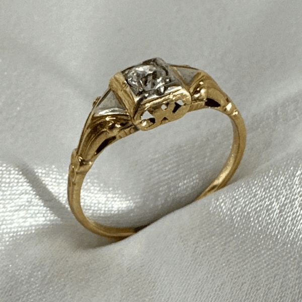 Art Deco 14k Yellow Gold  Diamond Antique Ring Size 6.25